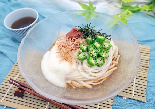 梅オクラのとろろうどん